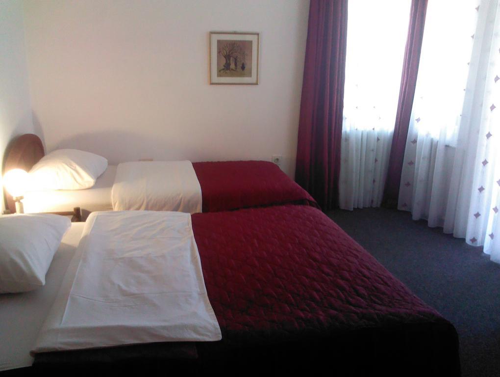 Vila Ani Skopje Ngoại thất bức ảnh