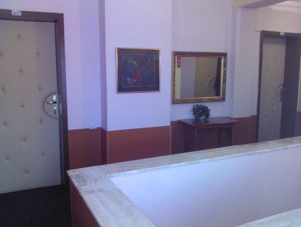 Vila Ani Skopje Ngoại thất bức ảnh